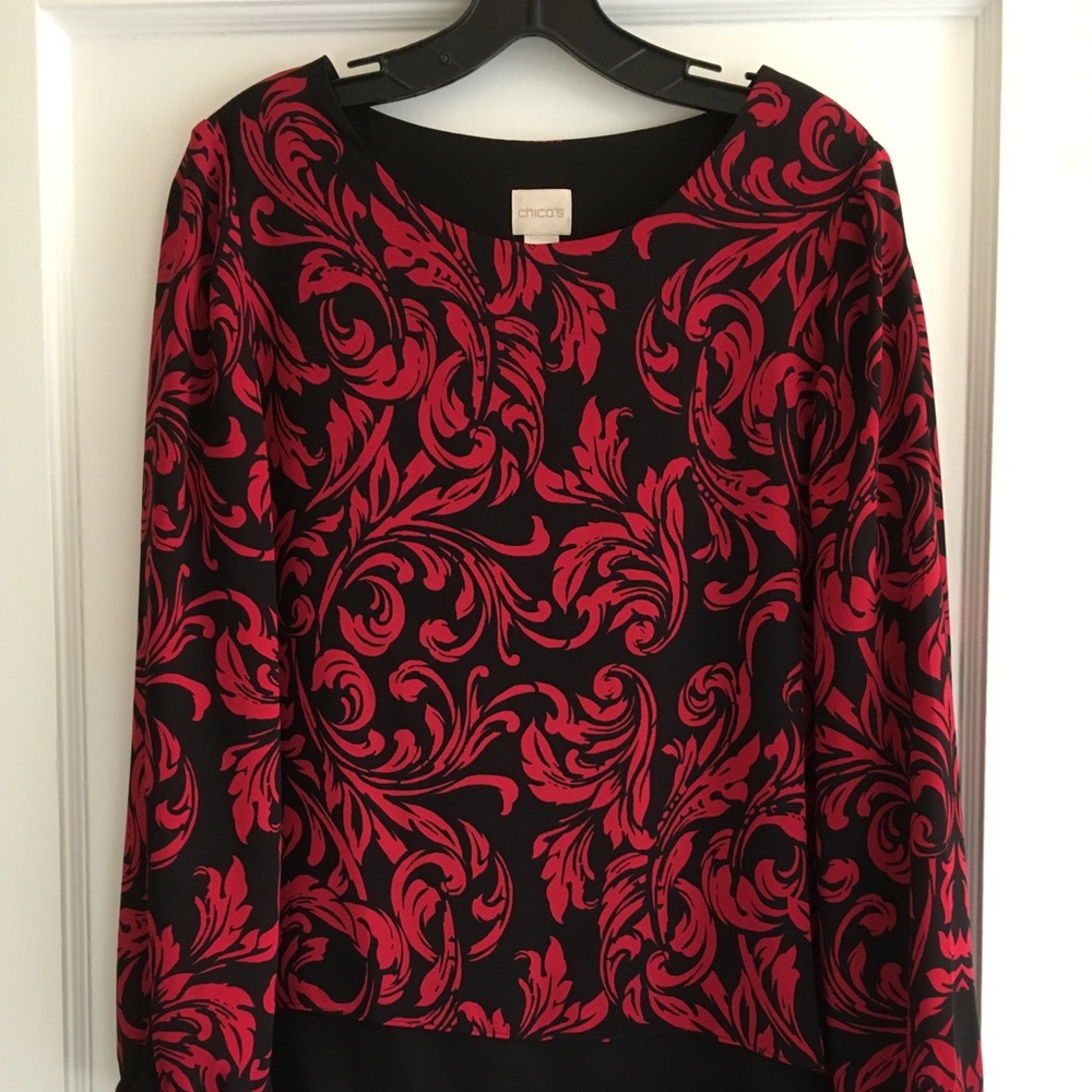 Chico’s two tiered high low blouse .
